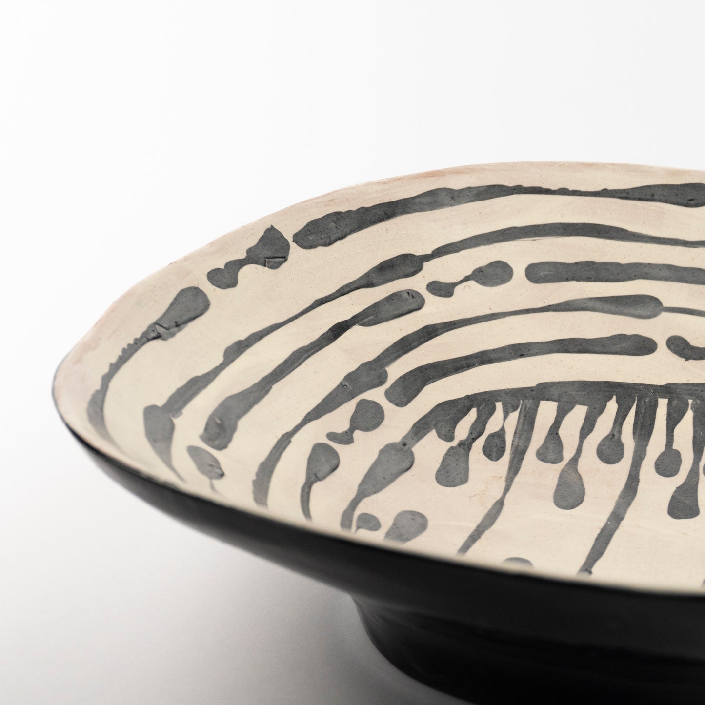 Zeno Ceramic Serving Bowl