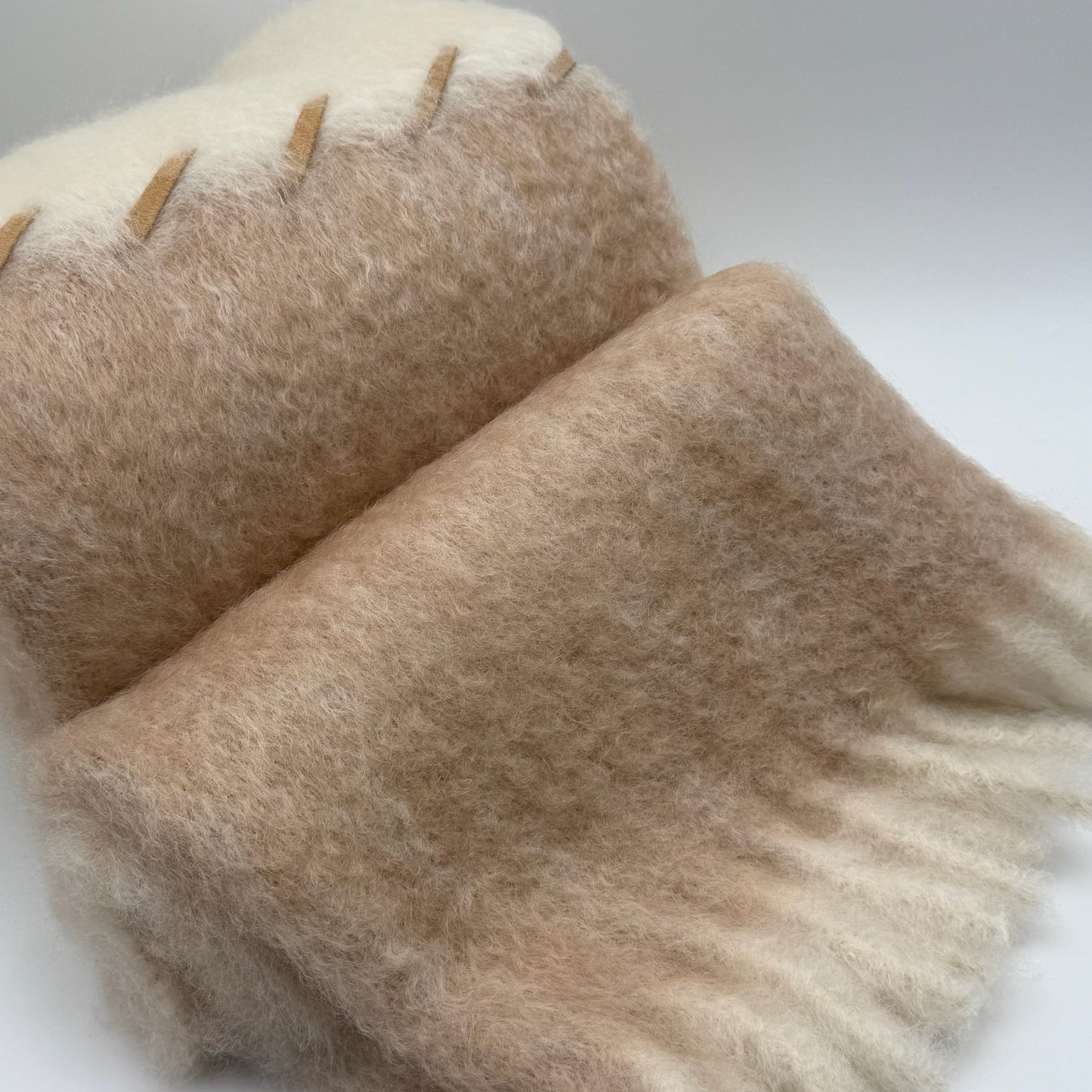 Lili Throw Blanket