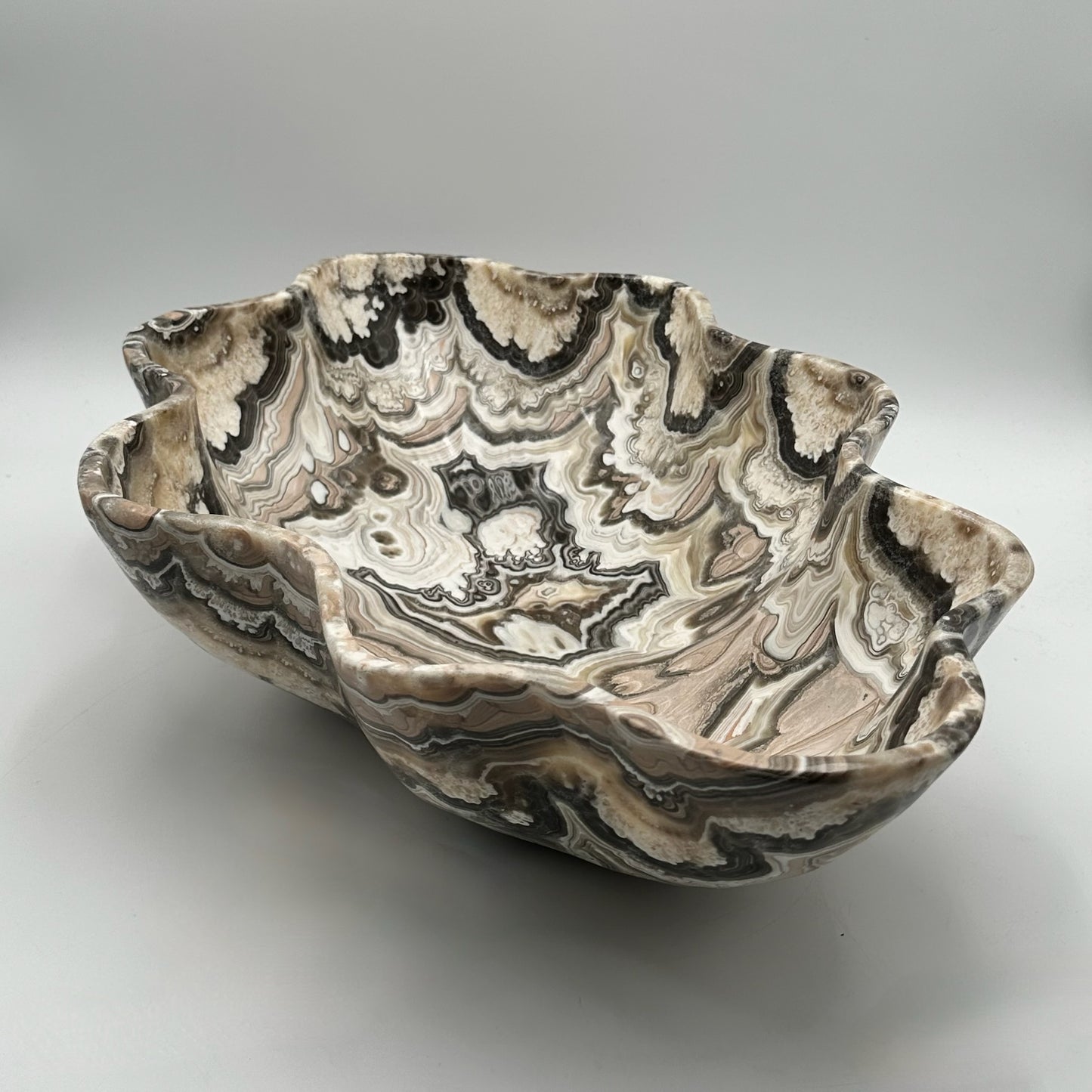 Humo Onyx Decorative Bowl