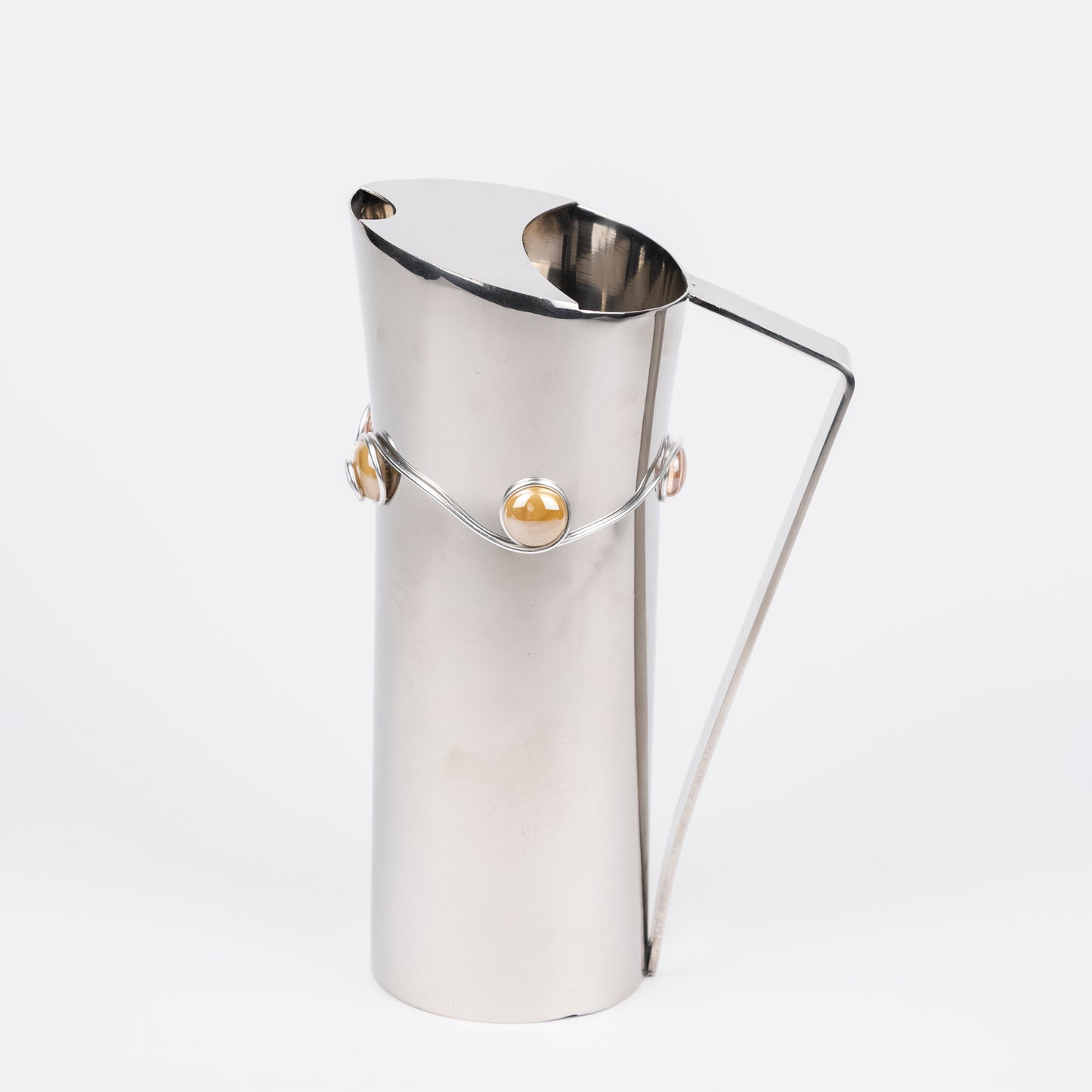Noa Gemstone Pitcher