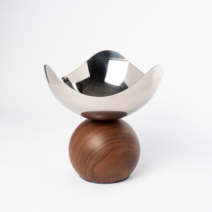 Suki Footed Serving Bowls
