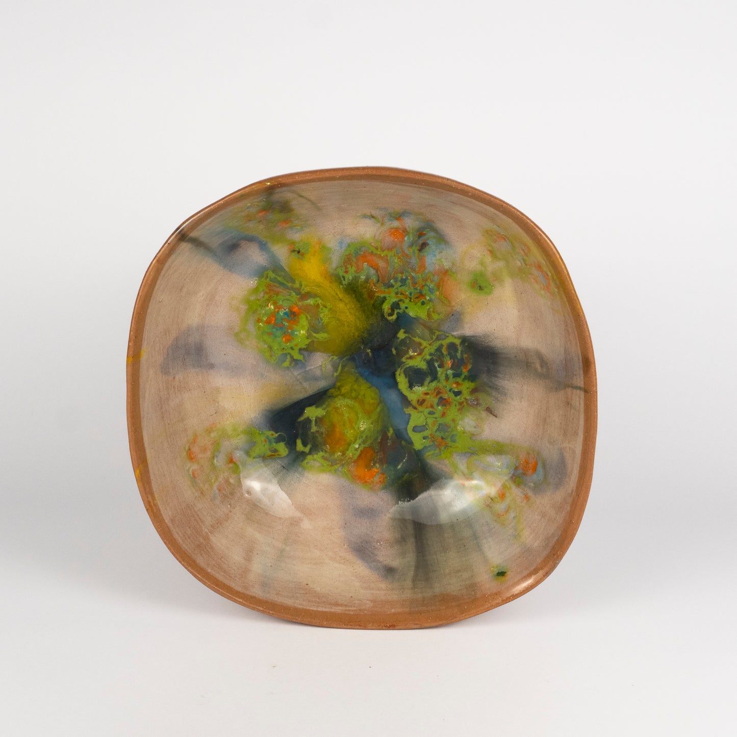 Varda Ceramic Serving Bowl