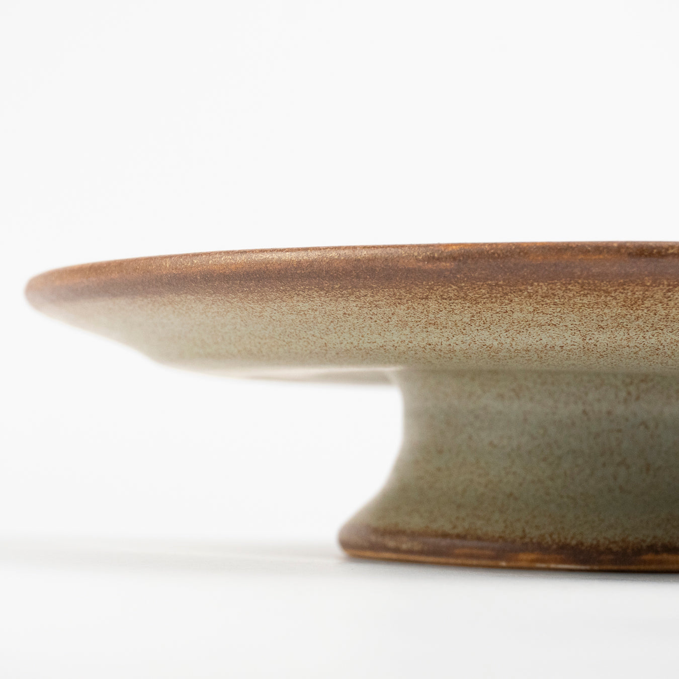 Peire Vintage Ceramic Cake Stand