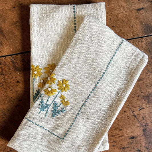 Cosmo Linen Napkins - Set of Four