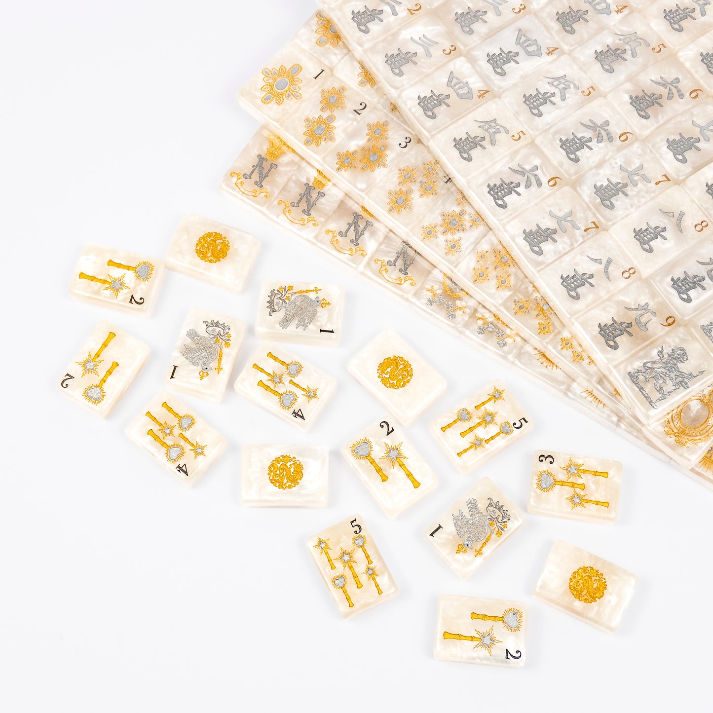 Club Mah Jenn D'or mahjong set, silver and gold metallic on white pearl acrylic tiles, clear acrylic box, mother-of-pearl racks