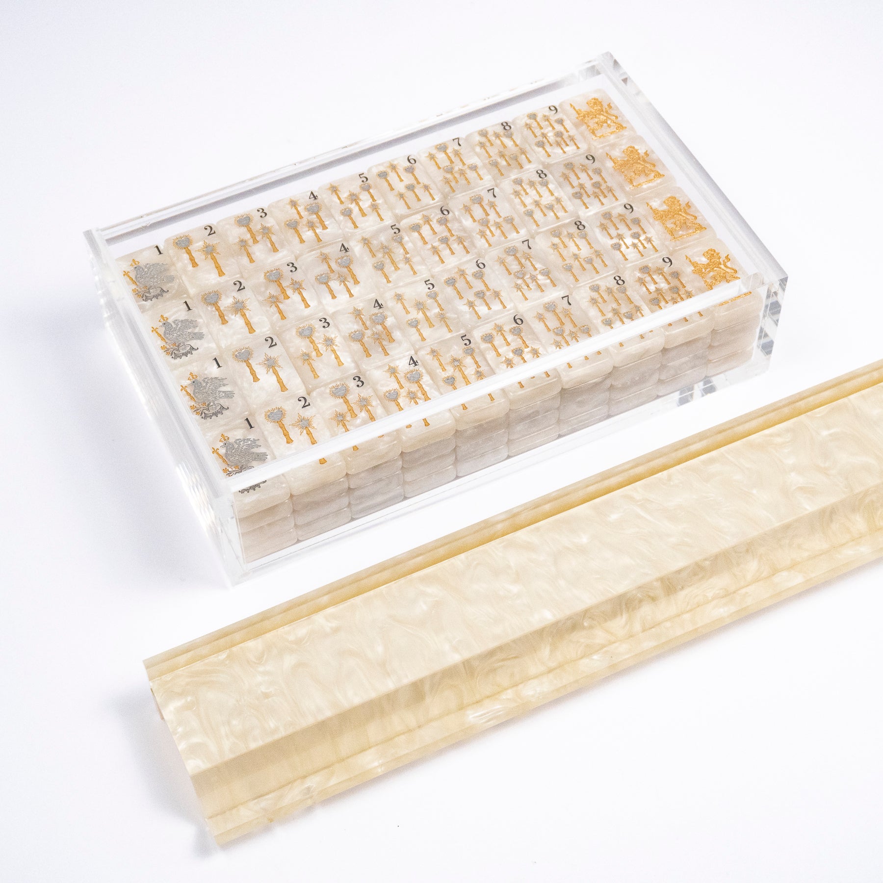 Club Mah Jenn D'or mahjong set, silver and gold metallic on white pearl acrylic tiles, clear acrylic box, mother-of-pearl racks